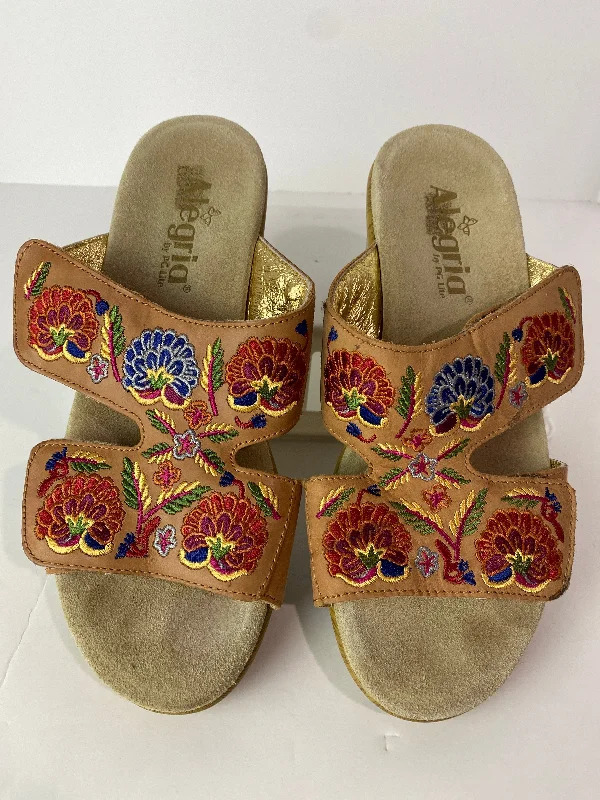 Beige Sandals Heels Block Alegria, Size 7.5 Mod Oxford Design  