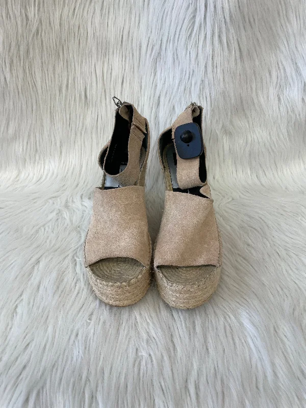 Beige Sandals Heels Wedge Dolce Vita, Size 10 Suede Desert Boot 