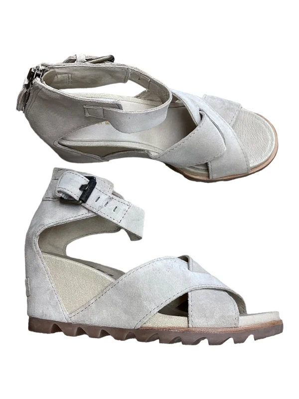 Beige Sandals Heels Wedge Sorel, Size 7.5 Bespoke Shoe Aesthetic 