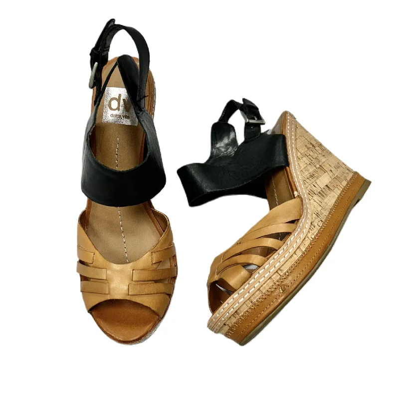 Black & Brown Sandals Heels Wedge By Dolce Vita, Size: 8.5 Leather Driving Shoe Style Black & Brown Sandals Heels Wedge By Dolce Vita, Size: 8.5 Leather Driving Shoe Style