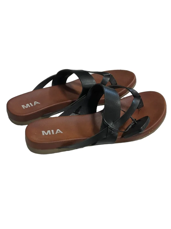 Black Sandals Flip Flops Mia, Size 8 Distressed Leather Shoe Style  