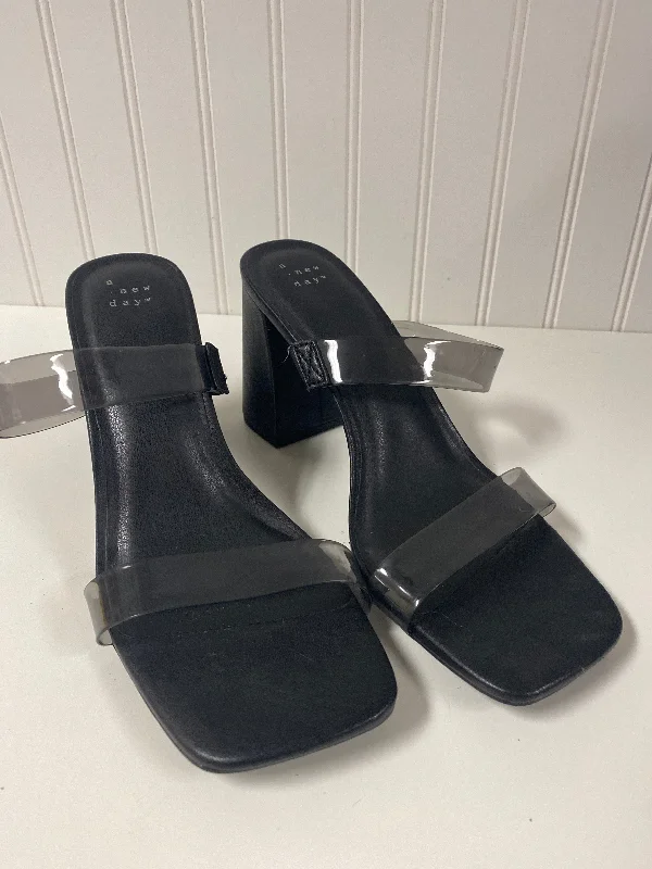 Black Sandals Heels Block A New Day, Size 10 Striped Shoe Style  