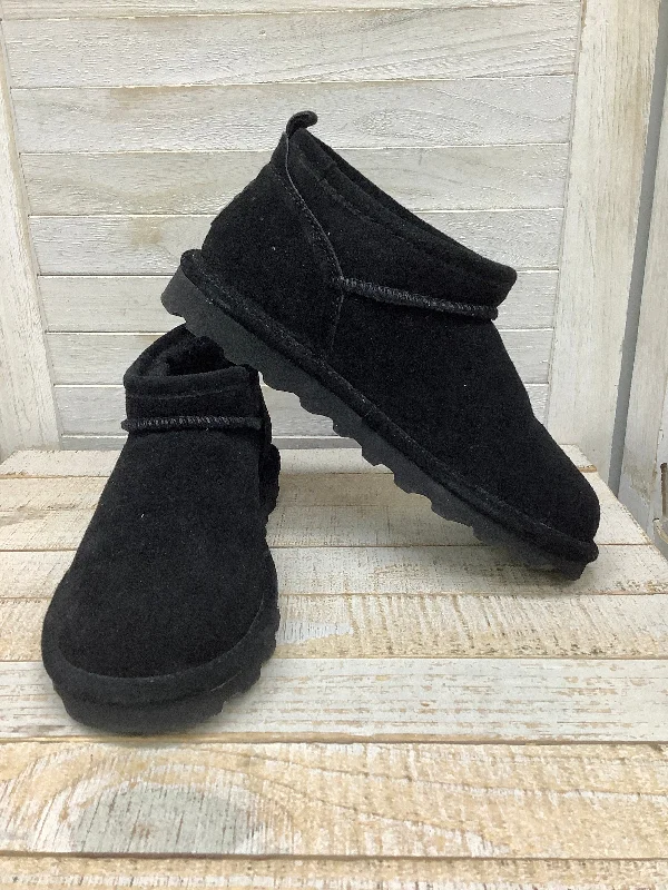 Boots Ankle Flats By Bearpaw In Black, Size: 6 Metallic Trim Shoe Design  