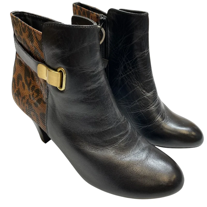 Boots Ankle Heels By Naturalizer In Black, Size: 6.5 Desert Boot Utility Style  