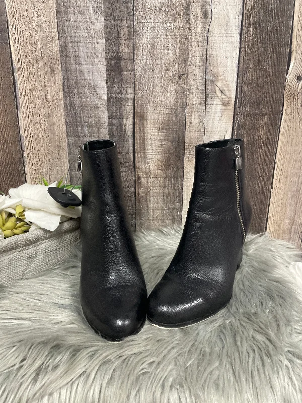 Boots Designer By Michael Kors In Black, Size: 7 Two - Tone Shoe Design  