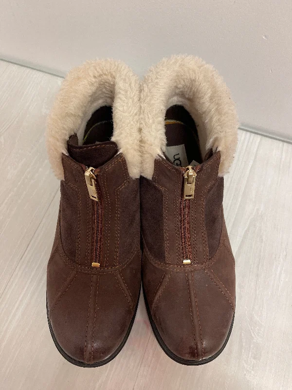 Boots Designer By Ugg In Brown, Size: 9 Chunky Platform Sneaker Style  