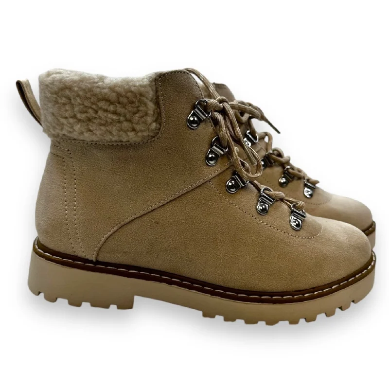 Boots Hiking By Sonoma In Beige, Size: 6.5 Distressed Leather Shoe Style  