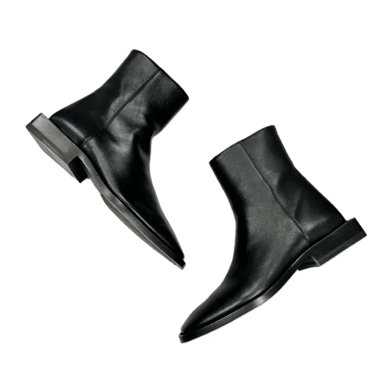 Boots Luxury Designer By Balenciaga In Black, Size: 7 Dressy Chelsea Boot Style 