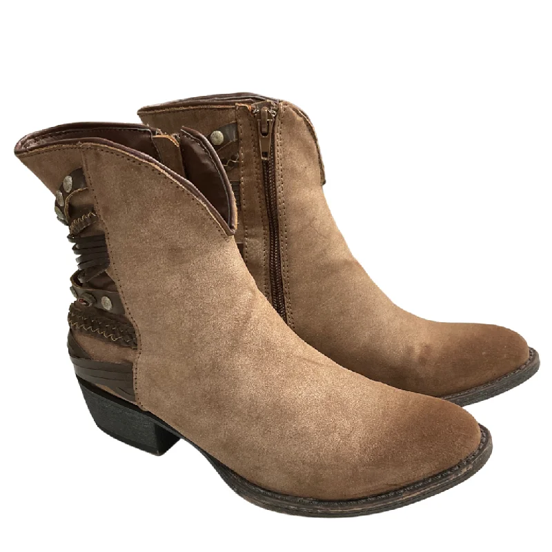 Boots Western By Coconuts In Brown, Size: 6.5 Casual Loafer Style          