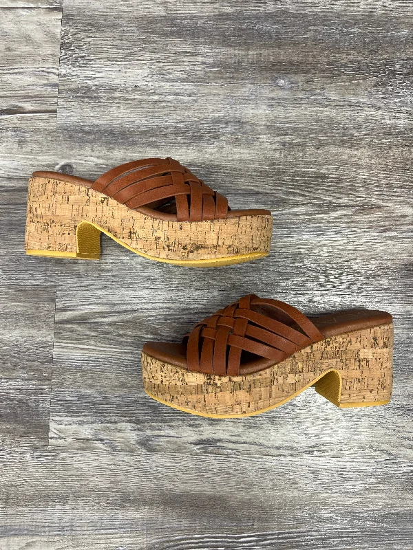 Brown Sandals Heels Block Matisse, Size 9 Minimalist Sneaker Style  
