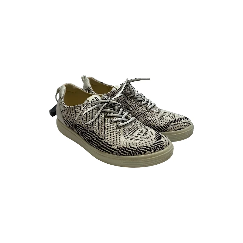 Cream Shoes Sneakers Ecco, Size 8.5 Lightweight Tennis Sneaker Look  