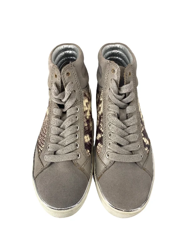 Grey Shoes Sneakers Michael By Michael Kors, Size 6 Hiking Boot Durability Style  