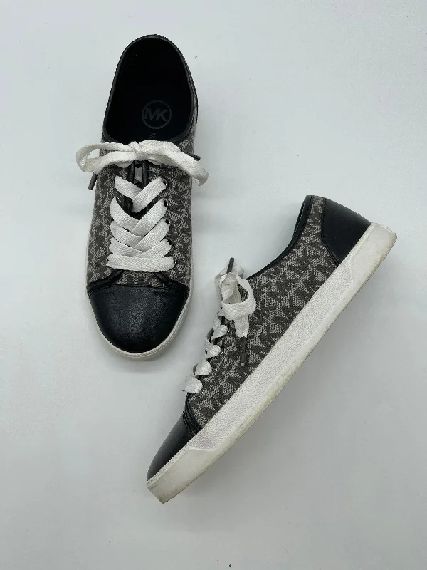 Grey Shoes Sneakers Michael Kors, Size 6 Striped Shoe Style  