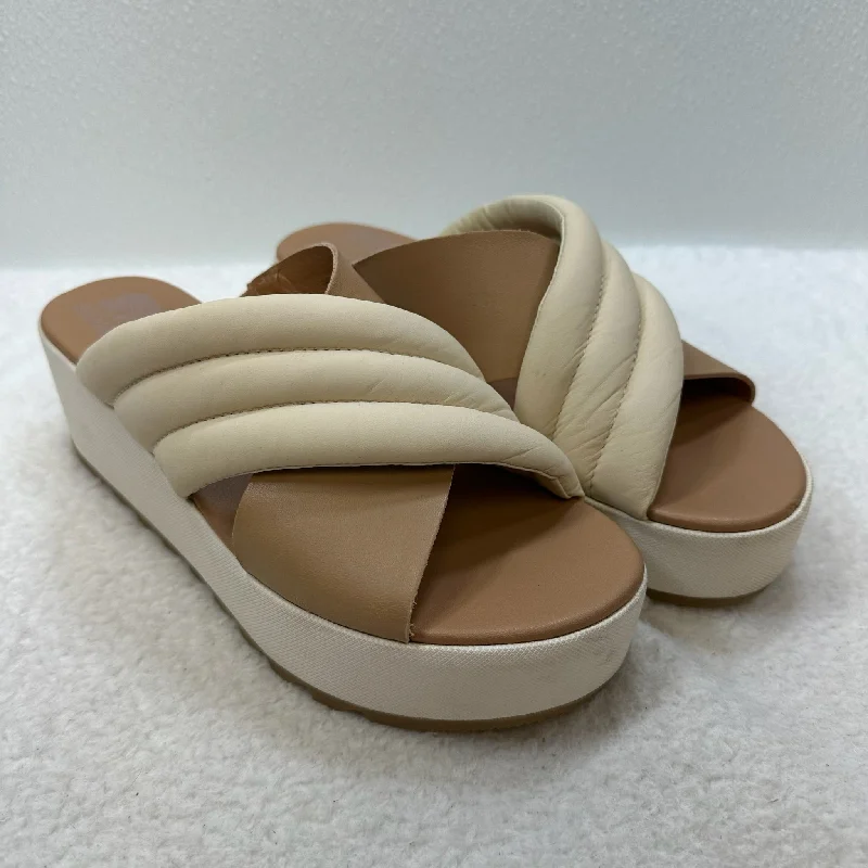 Ivory Sandals Heels Wedge Sorel, Size 8 Desert Boot Utility Style  