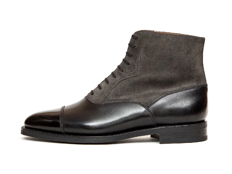 Meadowbrook - MTO - Black Calf / Mid Grey Suede - TMG Last - City Rubber Sole Tech - Inspired Sneaker Look Meadowbrook - MTO - Black Calf / Mid Grey Suede - TMG Last - City Rubber Sole Tech - Inspired Sneaker Look