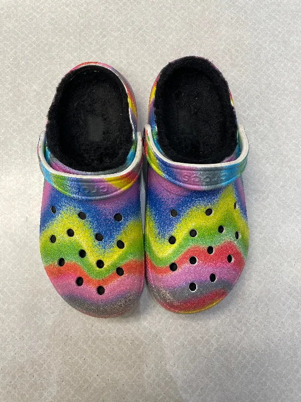 Multi-colored Sandals Sport Crocs, Size 10 Ivy League Loafer Look 