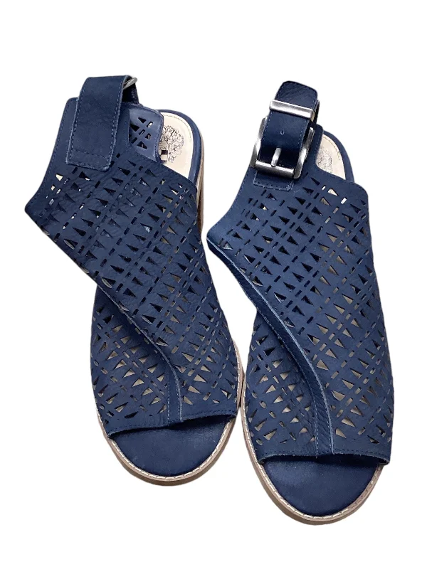 Navy Sandals Heels Block Vince Camuto, Size 8.5 Suede Desert Boot 