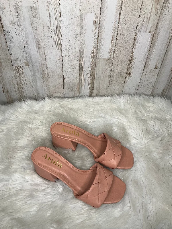 Peach Sandals Heels Block Altard State, Size 9 Beaded Moccasin Design 