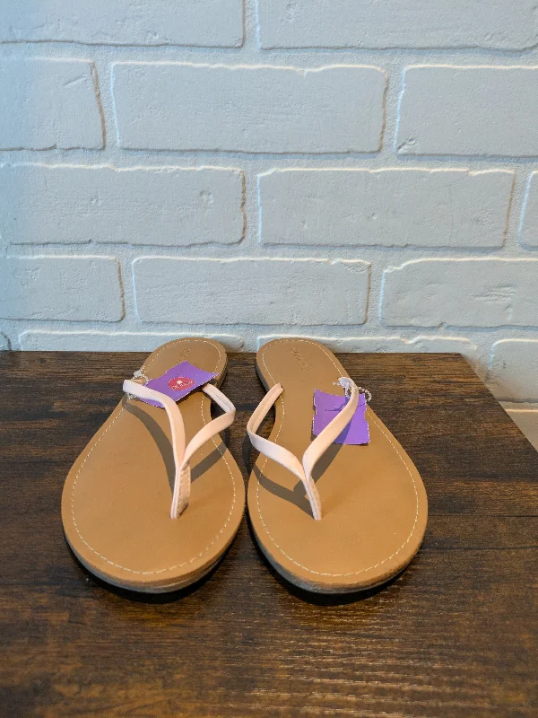 Pink Sandals Flip Flops Old Navy, Size 8 Moccasin Soft - Sole Style  