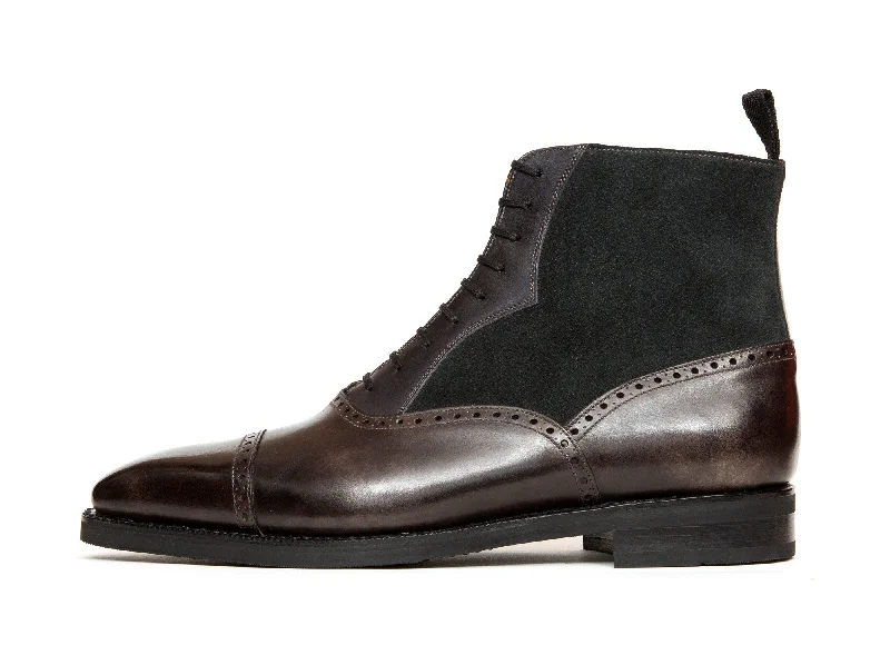 Seaview - MTO - Grey Museum Calf / Black Shaded Calf / Charcoal Suede - LPB Last - Double City Rubber Sole Leather Driving Shoe Style Seaview - MTO - Grey Museum Calf / Black Shaded Calf / Charcoal Suede - LPB Last - Double City Rubber Sole Leather Driving Shoe Style