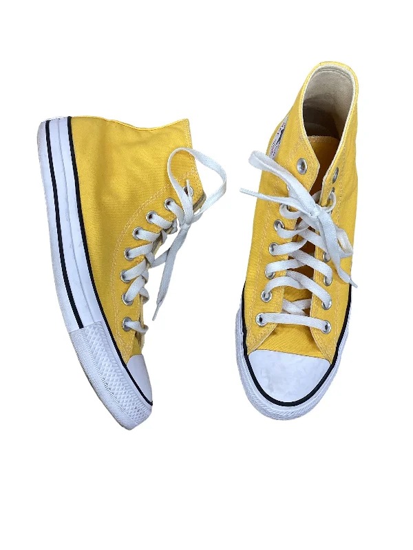 Shoes Sneakers By Converse In Yellow, Size: 9 Ankle - High Military Boot Style  