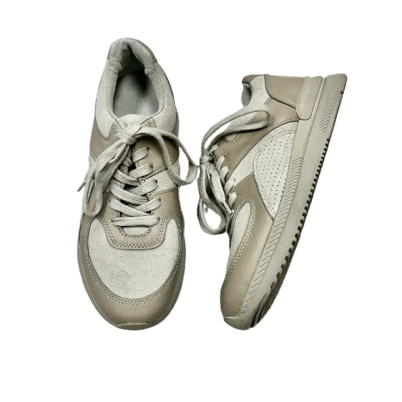 Shoes Sneakers By Everlane In Grey, Size: 8 Ankle - High Military Boot Style  
