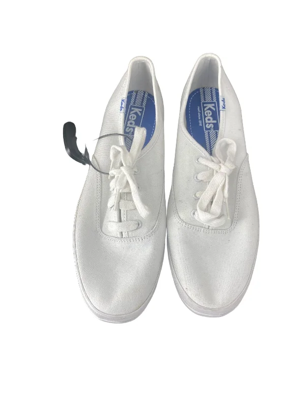 Shoes Sneakers By Keds In White, Size: 8.5 Strap - Up Sandal Resort Style  