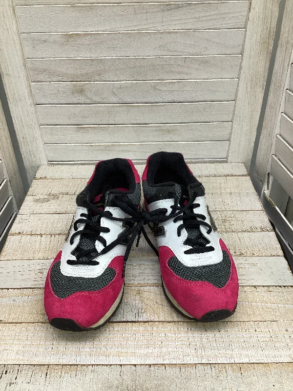 Shoes Sneakers By New Balance In Pink & White, Size: 6.5 Moccasin Soft - Sole Style  