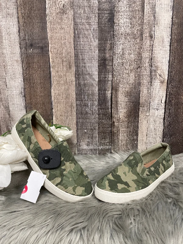 Shoes Sneakers By Old Navy In Camouflage Print, Size: 7 Suede Desert Boot 