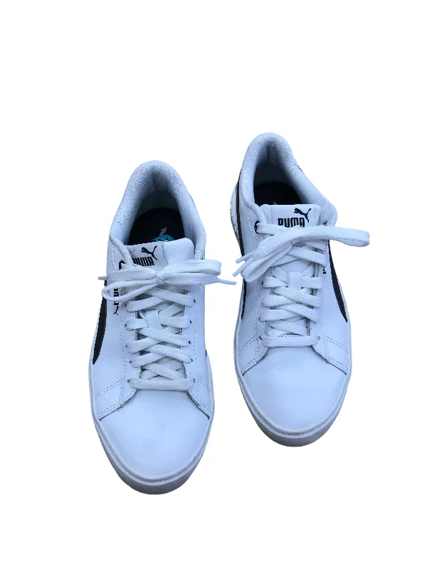 Shoes Sneakers By Puma In White, Size: 7.5 Striped Shoe Style  