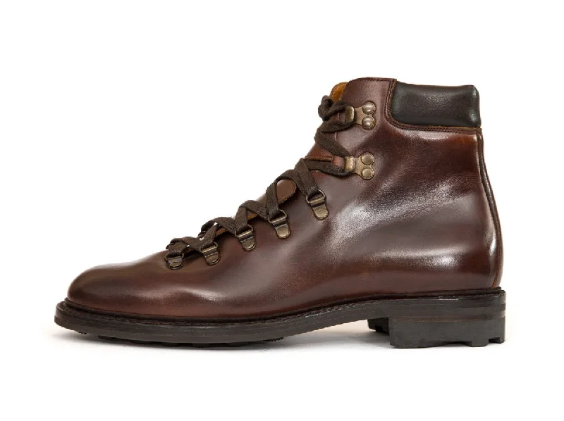 Snoqualmie - MTO - Rugged Brown / Dark Brown Calf - NJF Last - Double Rugged Rubber Sole w/ Stormwelt Bespoke Shoe Aesthetic Snoqualmie - MTO - Rugged Brown / Dark Brown Calf - NJF Last - Double Rugged Rubber Sole w/ Stormwelt Bespoke Shoe Aesthetic