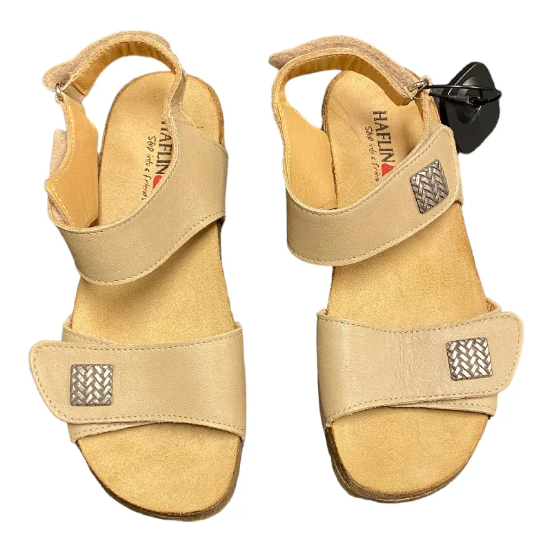 Tan Sandals Heels Wedge Haflinger, Size 6 Quilted Shoe Design  
