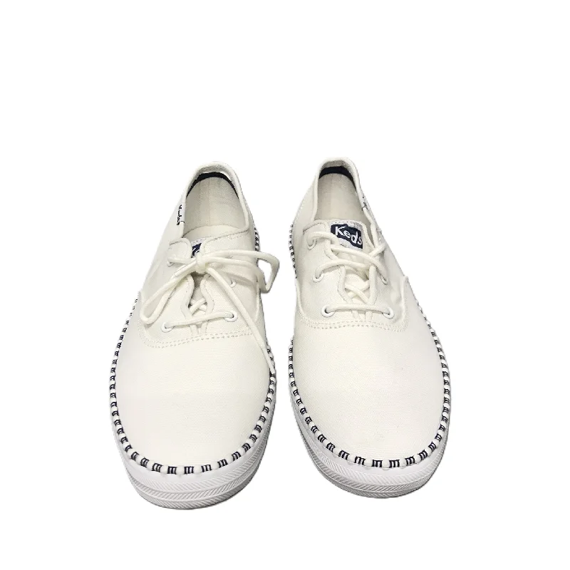 White Shoes Sneakers By Keds, Size: 8.5 Waterproof Hiking Boot Design  