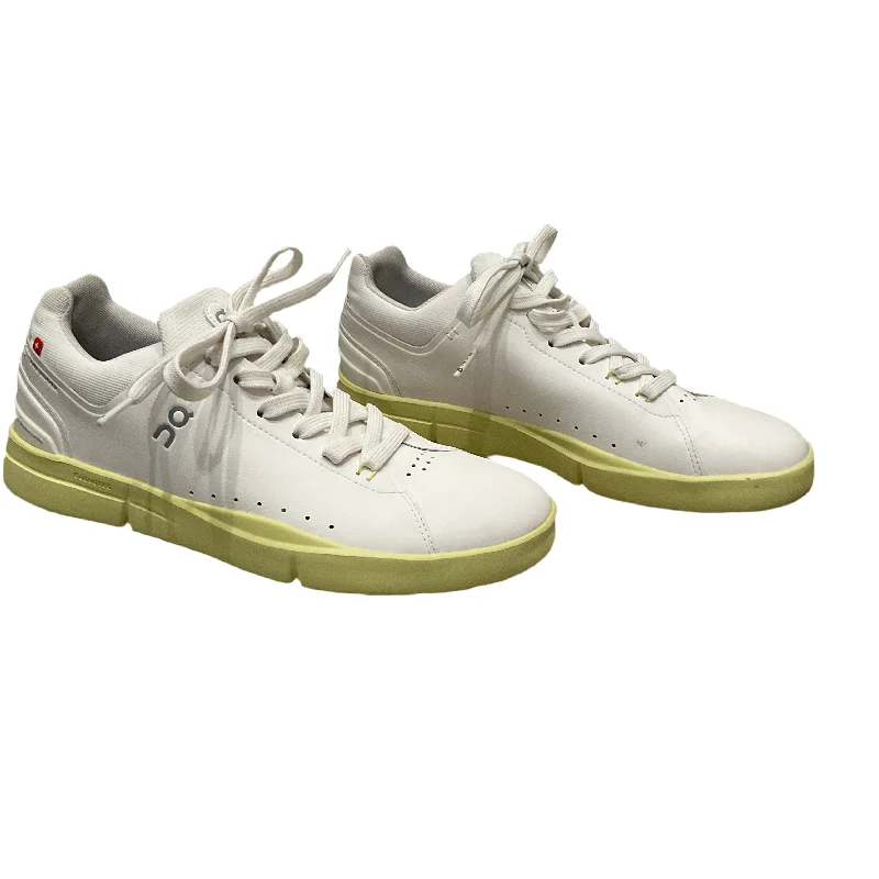 White Shoes Sneakers Cma, Size 9.5 Smart - Shoe Functionality Style  