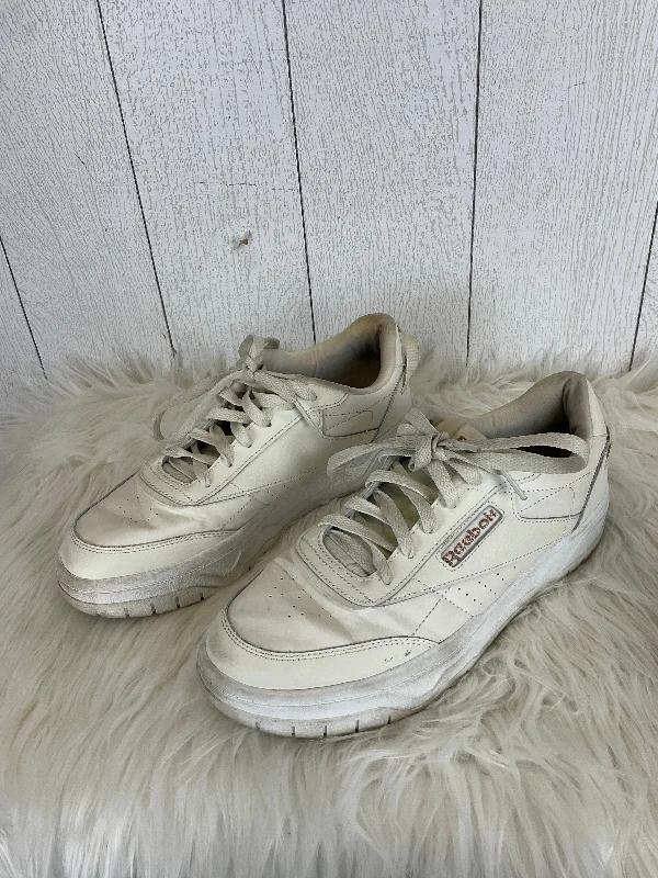 White Shoes Sneakers Reebok, Size 9 Strap - Up Sandal Resort Style  