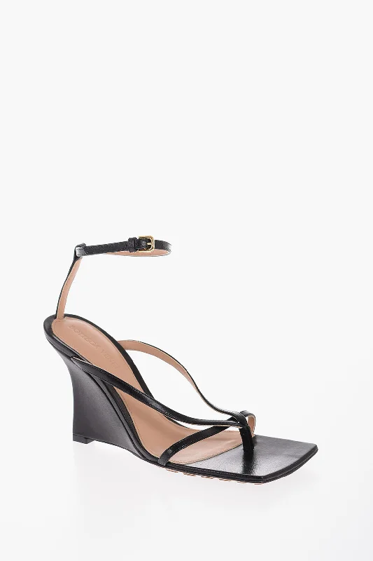 Bottega Veneta Leather Ankle Strap Sandals With Wedge And Square Toe 10Cm Two - Tone Shoe Design Bottega Veneta Leather Ankle Strap Sandals With Wedge And Square Toe 10Cm Two - Tone Shoe Design
