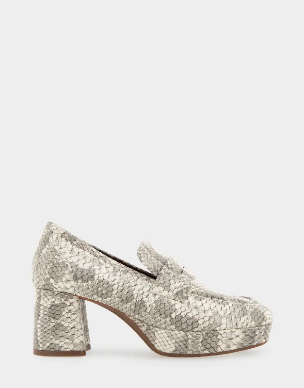 Cavour Metallic Trim Shoe Design  