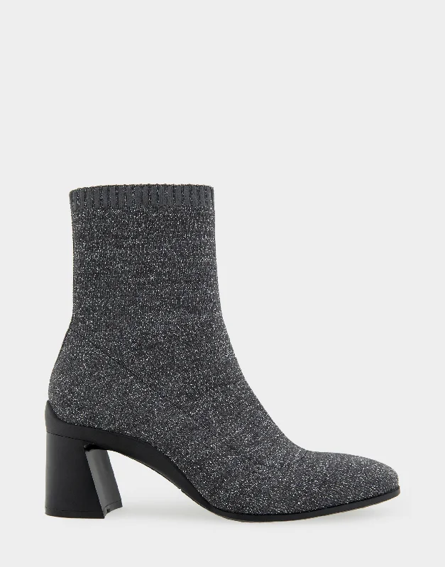 Cezarina Elastic - Sided Chelsea Look  