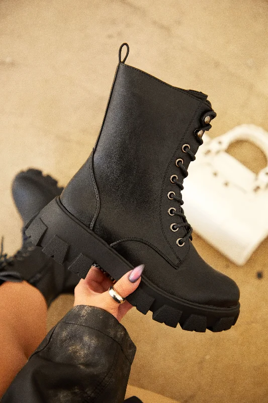 Maryana Lace Up Combat Boots - Black Skateboarding Sneaker Style  