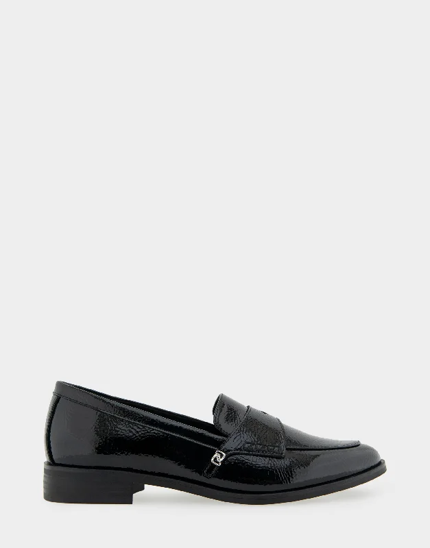 Eira Two - Tone Shoe Design  