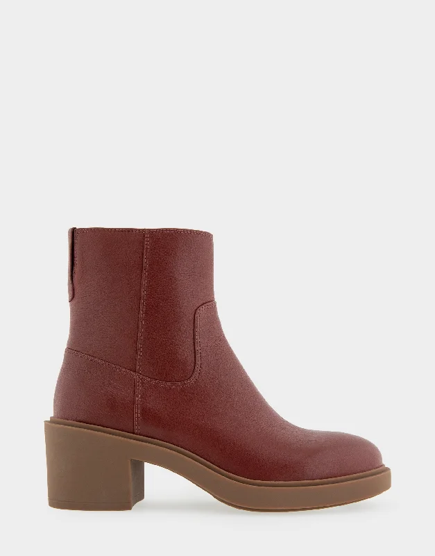 Garie Inflatable Shoe Look 