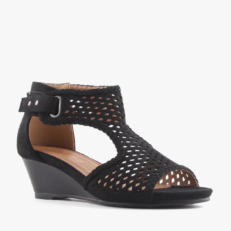 GREAT BLACK Sustainable Shoe Design  