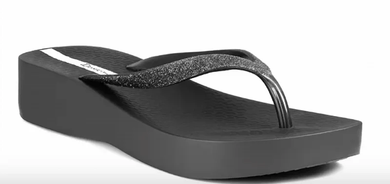 Mesh Chic Platfrom Flip Flop In Black Tailored Oxford Style 