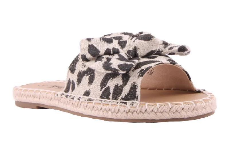 MINTY OCELOT Beaded Moccasin Design 