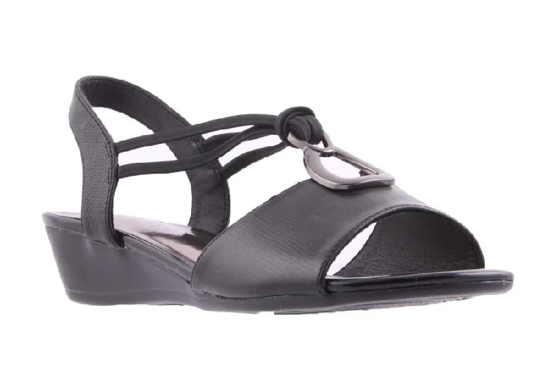 RAPP BLACK Tech - Inspired Sneaker Look  
