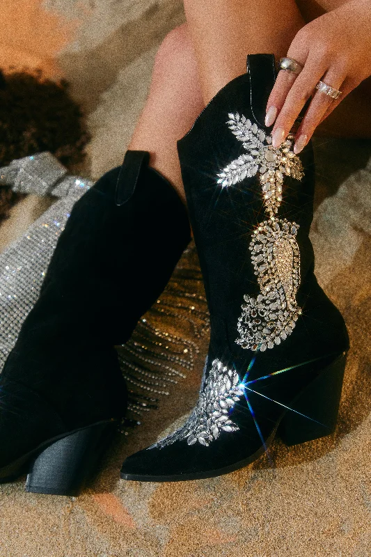 Rock The Rodeo Embellished Cowgirl Boots - Black Quilted Shoe Design  