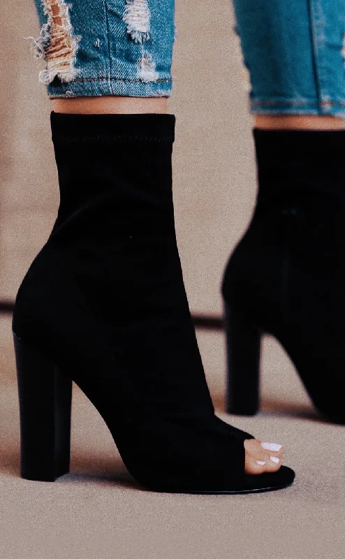 Showdown Peep Toe Block Heel Ankle Boots - Black Mod Oxford Design  