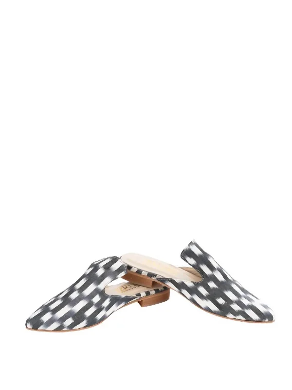 Women's Amelia Slide Sandals In Black,white Paisley Print Shoe Design  