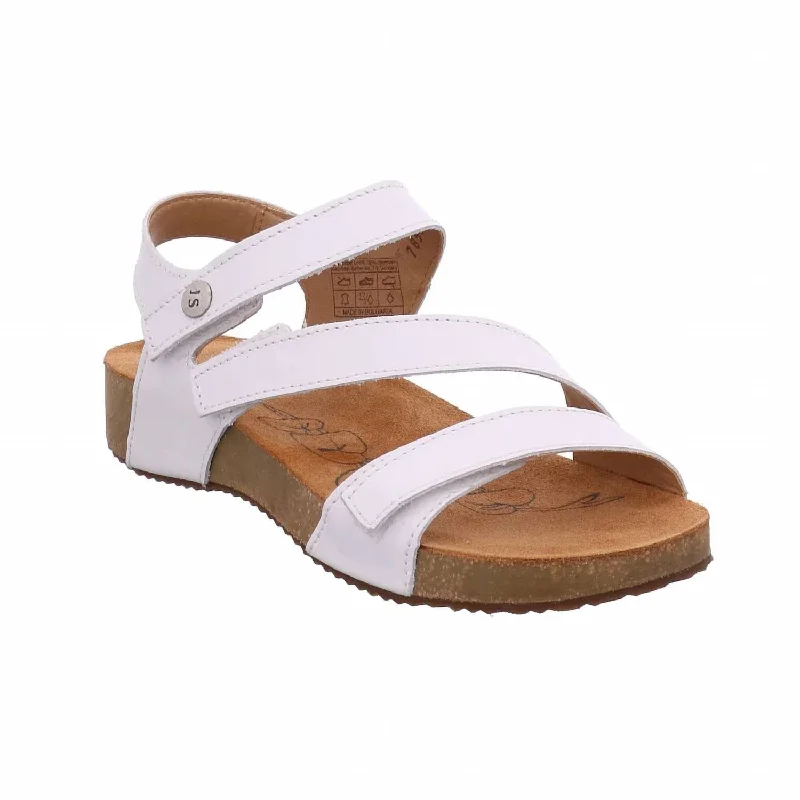 Women's Tonga 25 Sandal In White Quilted Shoe Design  