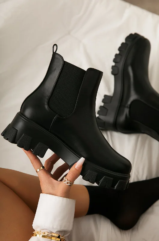 Zuzanna Combat Boots - Black PU Ivy League - Inspired Derby Look 